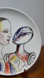 Piatto in Ceramica di Deruta Madonna Lignea e De Chirico 42 cm - immagine 6