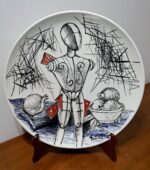 Piatto in Ceramica di Deruta Manichino di De Chirico 42 cm - immagine 4