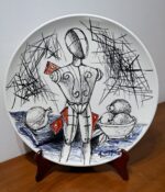 Piatto in Ceramica di Deruta Manichino di De Chirico 42 cm