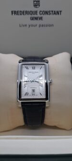 Frederique Constant Tank Tonneau America - immagine 17